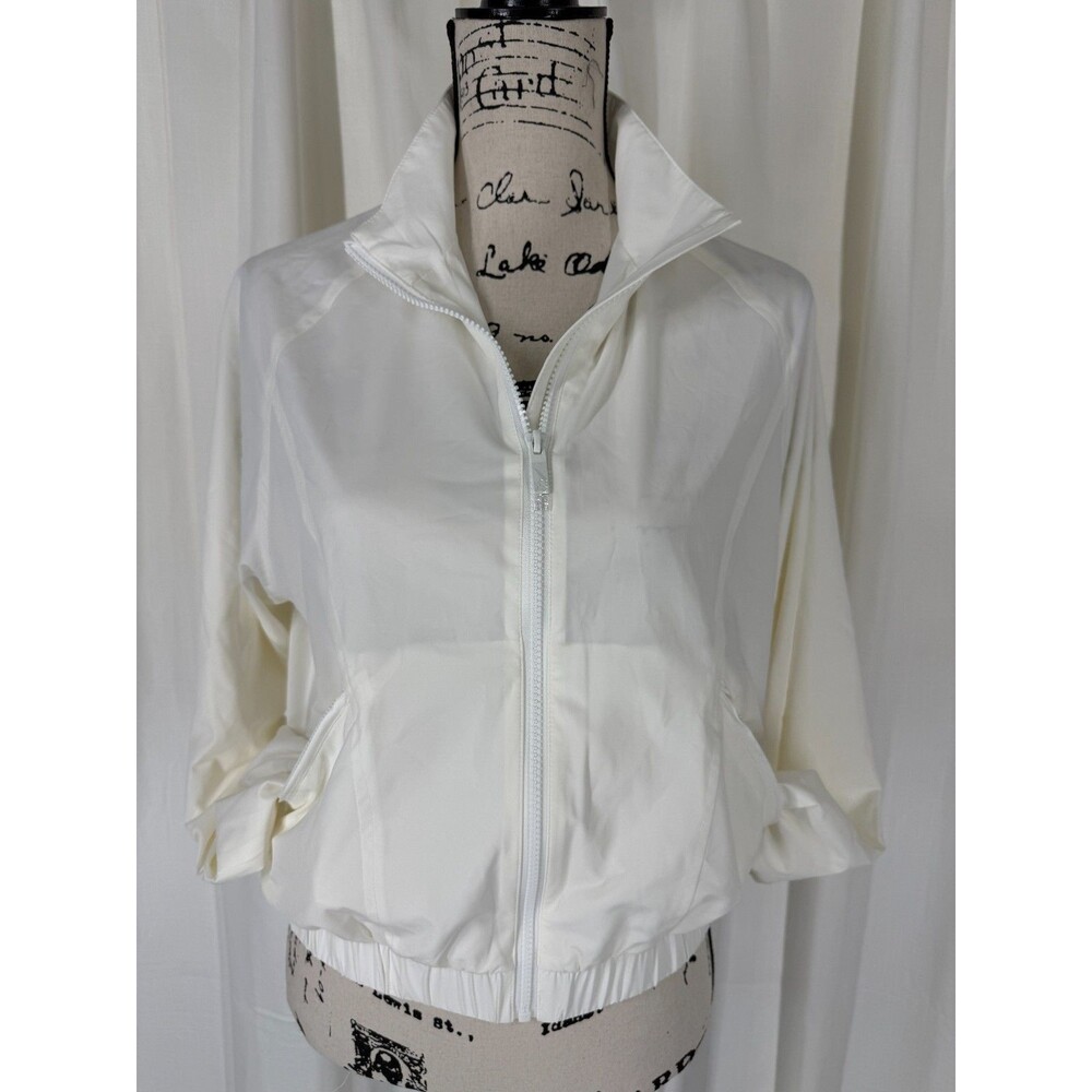 Travis Mathew Travel Day Jacket Womens S White Cropped Golf Full Zip Stretch